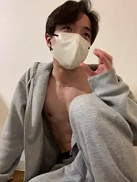 Snapshot of Yuma0718 chatting on 02/05/26, 12:54 Yuma0718 online show from 02/05/26, 12:54