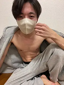 Snapshot of Yuma0718 chatting on 02/12/26, 11:16 Yuma0718 online show from 02/12/26, 11:16