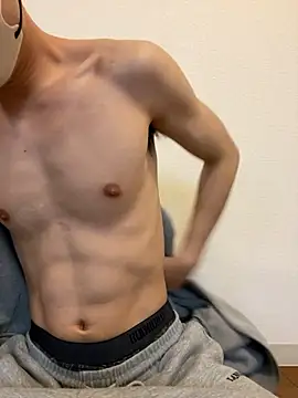 Snapshot of Yuma0718 chatting on 02/27/26, 07:52 Yuma0718 online show from 02/27/26, 07:52