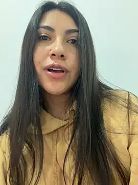 Snapshot of miel_latina chatting on 07/02/26, 12:33 miel latina online show from 07/02/26, 12:33