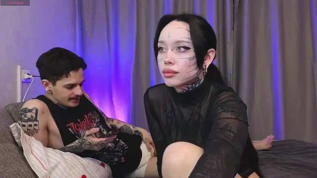 Snapshot of Somniyaa chatting on 10/31/25, 03:46 Somniyaa online show from 10/31/25, 03:46