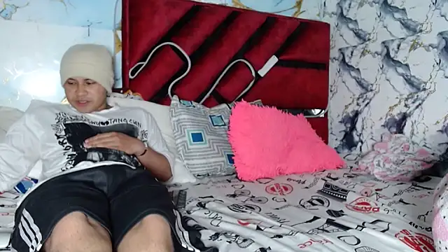 hot lady19 online show from 02/08/26, 02:42