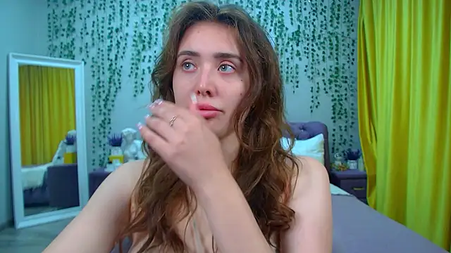 Snapshot of SherryBaers chatting on 10/10/25, 07:29 SherryBaers online show from 10/10/25, 07:29