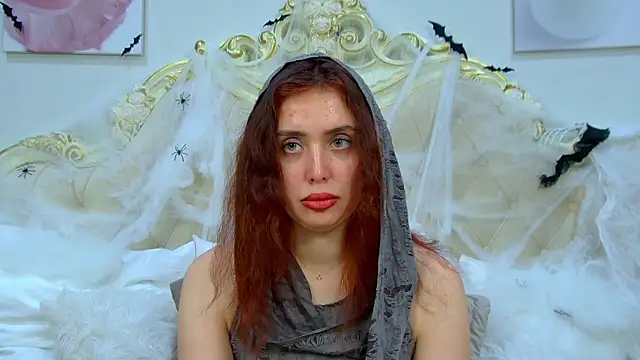 Snapshot of SherryBaers chatting on 10/28/25, 06:39 SherryBaers online show from 10/28/25, 06:39