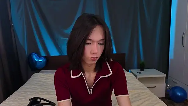 okerriella online show from 11/09/25, 01:42