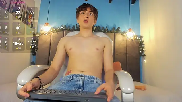 Oscar and dani online show from 12/05/25, 04:32