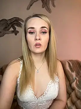 KiraBerht online show from 03/01/26, 06:32