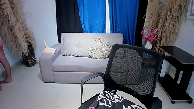 SofiaRivera1 online show from 06/14/26, 04:42