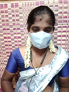 Snapshot of Tamil_Jillu chatting on 09/10/25, 06:24 Tamil Jillu online show from 09/10/25, 06:24