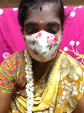 Snapshot of Tamil_Jillu chatting on 10/07/25, 04:37 Tamil Jillu online show from 10/07/25, 04:37