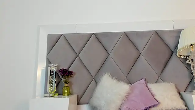 Snapshot of GiadaRizzo chatting on 11/28/25, 08:11 GiadaRizzo online show from 11/28/25, 08:11