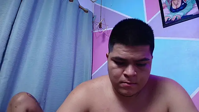 naomi campbel  online show from 03/16/26, 02:06