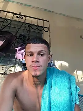 Snapshot of CHARLY-- chatting on 09/24/25, 11:08 CHARLY-- online show from 09/24/25, 11:08