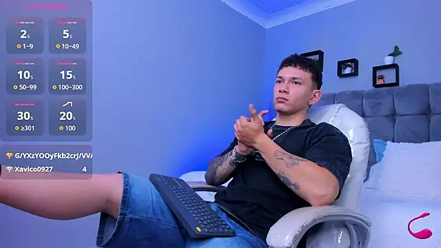 Thomas moon online show from 11/22/25, 12:48