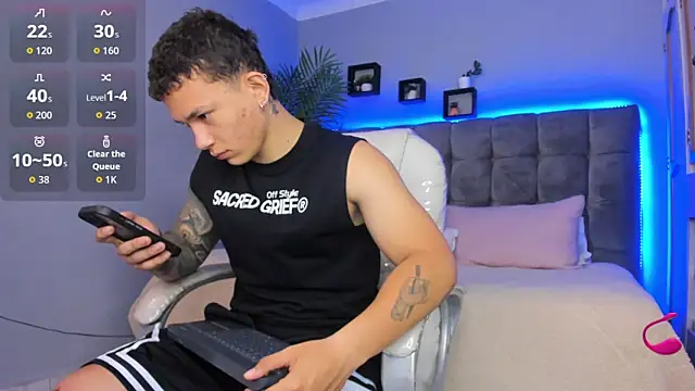 Thomas moon online show from 03/13/26, 02:45