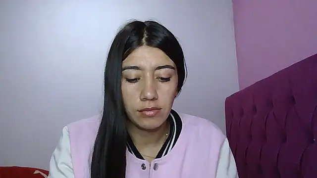 Madow Lu online show from 10/28/25, 11:07