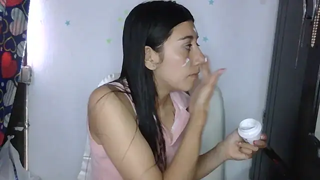 Madow Lu online show from 11/25/25, 08:20