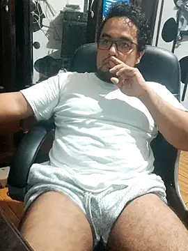 Snapshot of Hotknight chatting on 10/05/25, 04:11 Hotknight online show from 10/05/25, 04:11