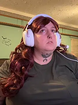 Snapshot of vanessraine chatting on 01/06/26, 03:43 vanessraine online show from 01/06/26, 03:43