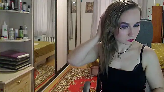 ClassyInna online show from 09/17/25, 06:15