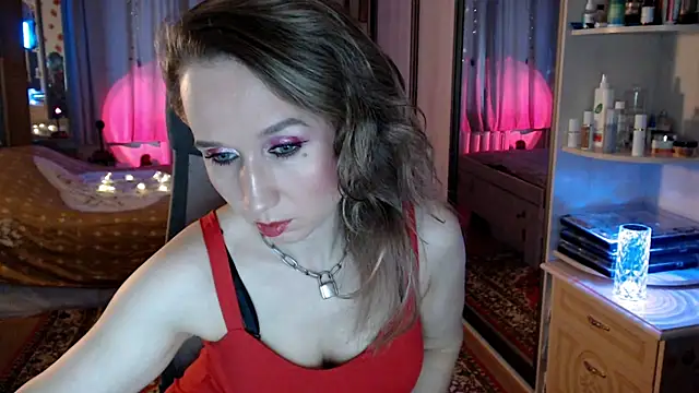 ClassyInna online show from 11/12/25, 05:41