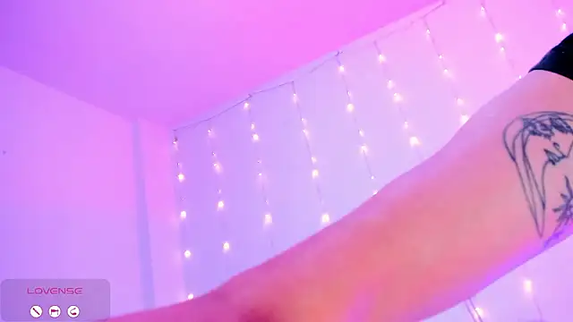 SebastianHilton online show from 06/17/26, 02:07