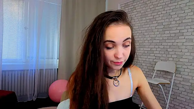 EllaSteele online show from 09/18/25, 01:35