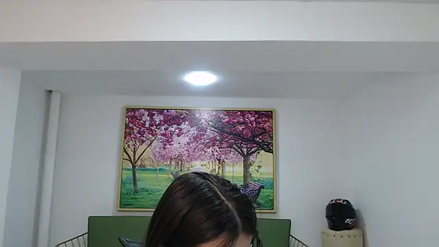 Adhara Kitten online show from 09/15/25, 01:11