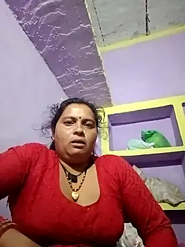 Snapshot of Hot_komal1 chatting on 04/19/26, 09:39 Hot komal1 online show from 04/19/26, 09:39
