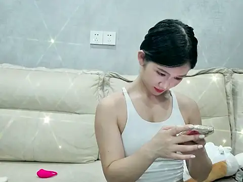 xiaoLI-2025 online show from 09/30/25, 03:28