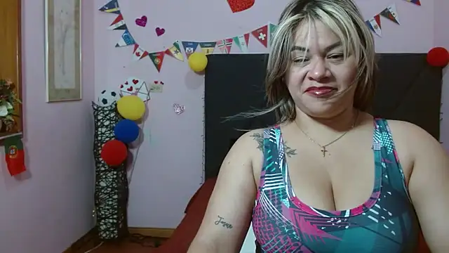 pamela echeverria online show from 07/01/26, 11:23