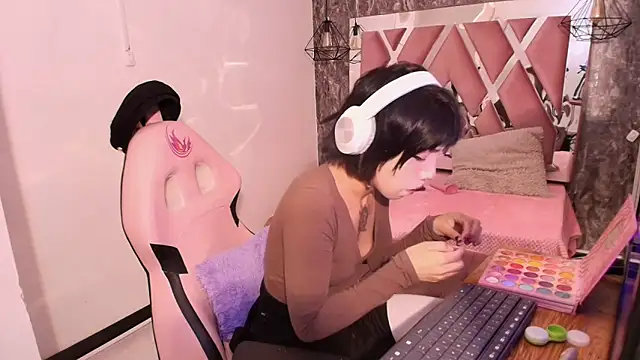 Terraelowen online show from 10/03/25, 11:40