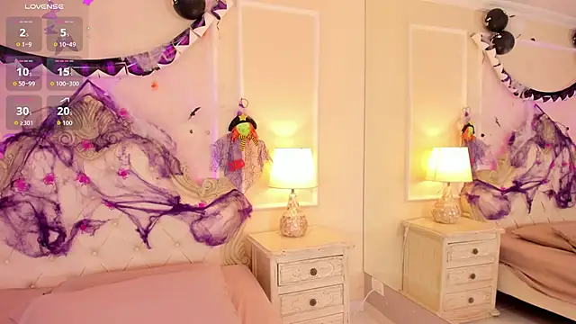 Snapshot of AmyBlackwood chatting on 10/29/25, 07:48 AmyBlackwood online show from 10/29/25, 07:48