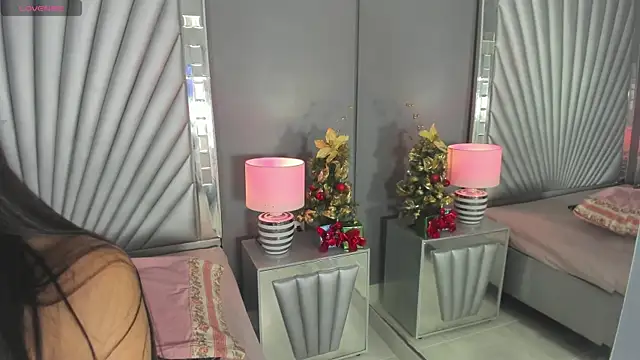 Snapshot of AmyBlackwood chatting on 12/03/25, 03:47 AmyBlackwood online show from 12/03/25, 03:47