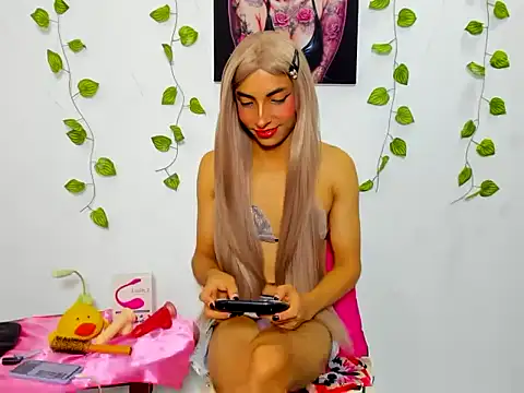 xamila muaa online show from 05/28/26, 12:57