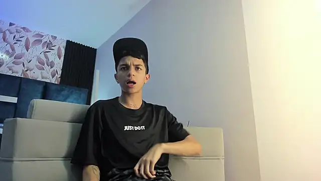 NickandAbby  online show from 02/03/26, 07:52