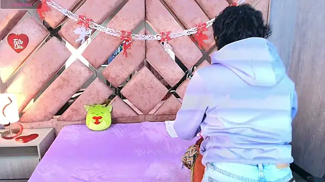 Babyyrasta666 online show from 09/20/25, 04:02