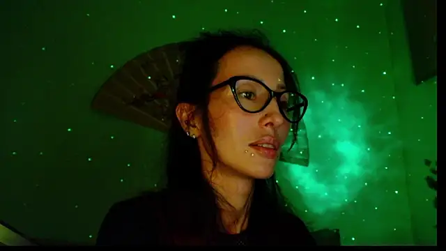 KiotoShine online show from 11/04/25, 06:51