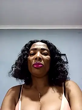 SEXYMOANSXX online show from 04/01/26, 11:11