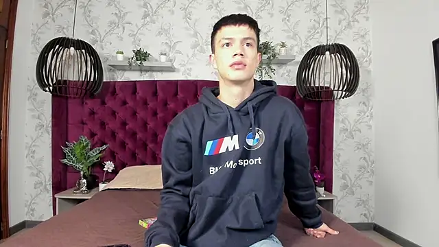 nicktorn online show from 09/11/25, 11:43