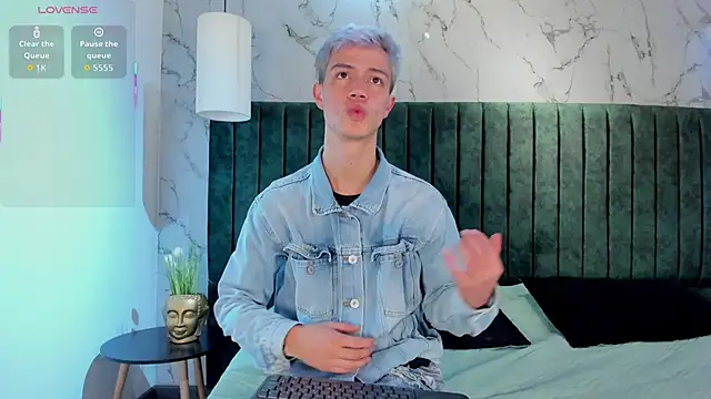 nicktorn online show from 12/15/25, 12:31