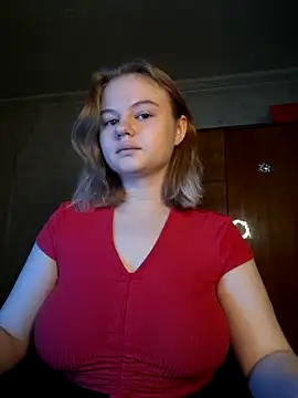 Snapshot of SlipperSherry chatting on 11/06/25, 10:32 SlipperSherry online show from 11/06/25, 10:32