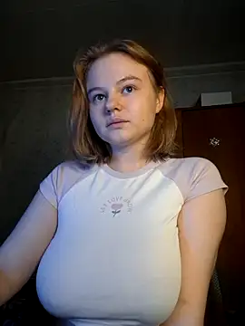 Snapshot of SlipperSherry chatting on 12/02/25, 12:10 SlipperSherry online show from 12/02/25, 12:10