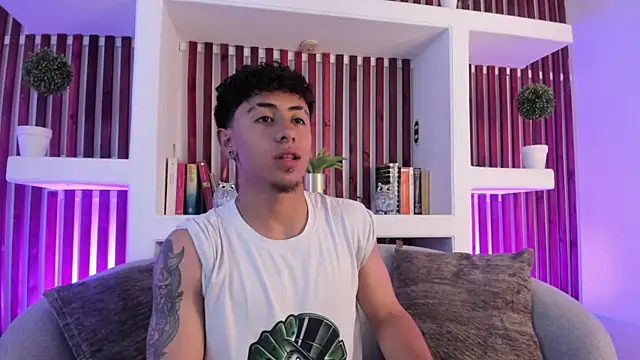 Troy dalton online show from 09/08/25, 07:57