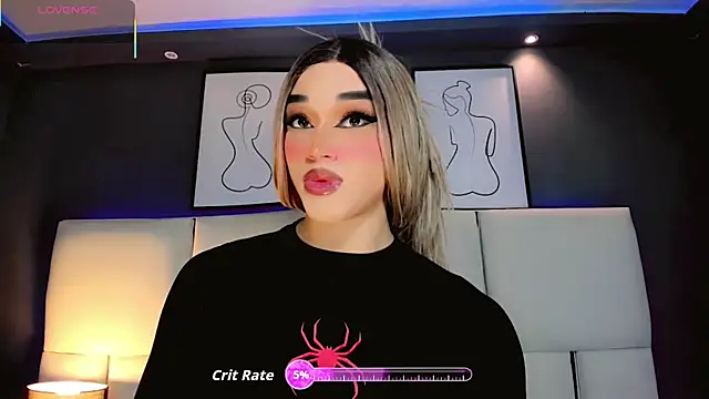 Snapshot of Valeriasmiithh chatting on 10/19/25, 08:20 Valeriasmiithh online show from 10/19/25, 08:20