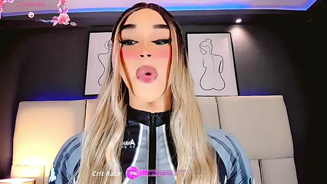 Snapshot of Valeriasmiithh chatting on 10/28/25, 08:22 Valeriasmiithh online show from 10/28/25, 08:22