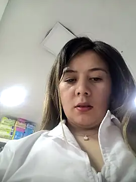Snapshot of Sophie_del_Castillo chatting on 11/30/25, 09:08 Sophie del Castillo online show from 11/30/25, 09:08