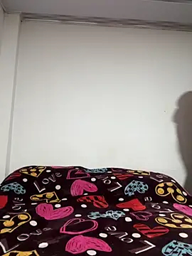 kymberly-reyes11 online show from 10/16/25, 12:17