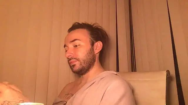 Snapshot of Stevey5894 chatting on 10/11/25, 11:58 Stevey5894 online show from 10/11/25, 11:58