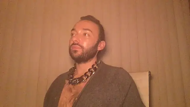 Snapshot of Stevey5894 chatting on 10/26/25, 07:58 Stevey5894 online show from 10/26/25, 07:58